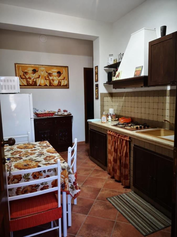Orangebalestrate Apartment Luaran gambar