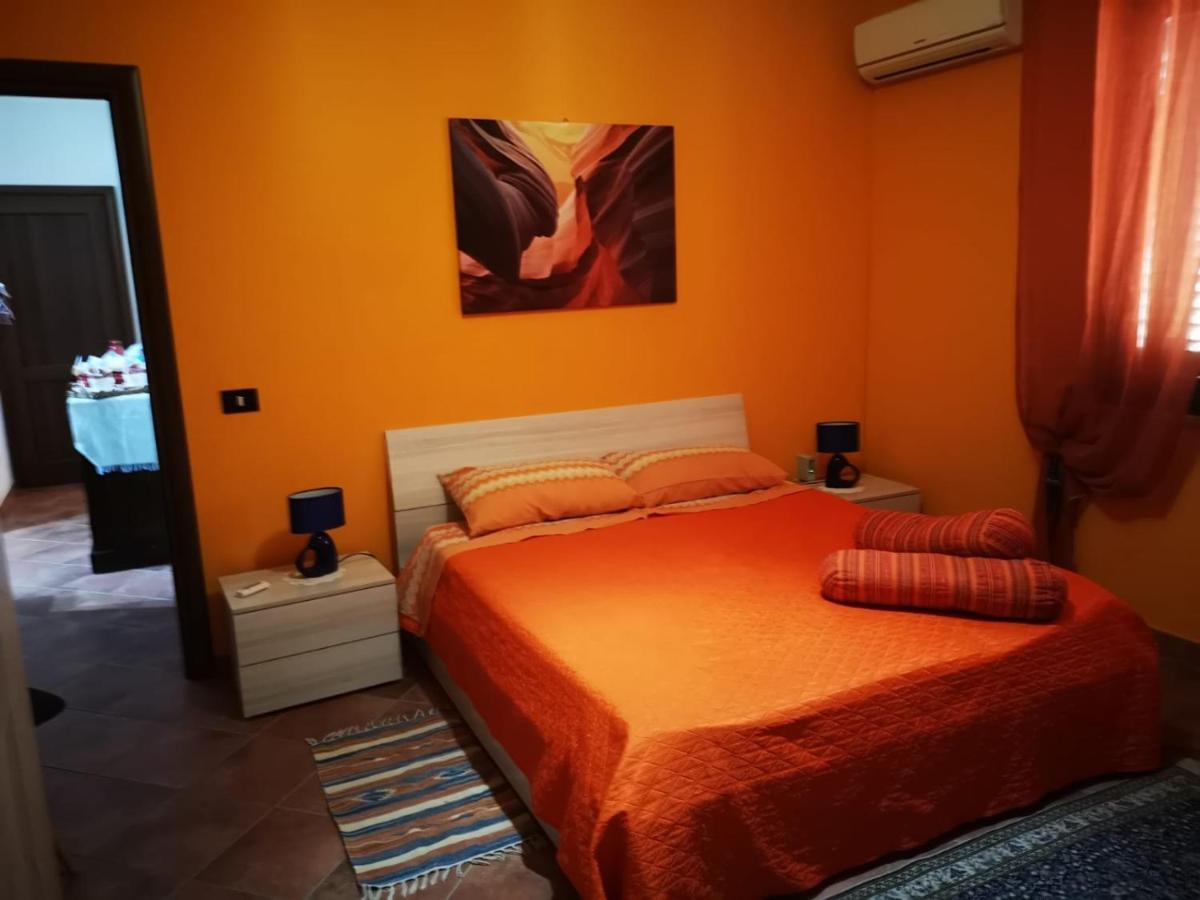 Orangebalestrate Apartment Luaran gambar