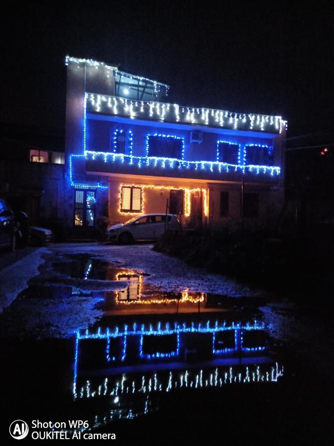 Orangebalestrate Apartment Luaran gambar