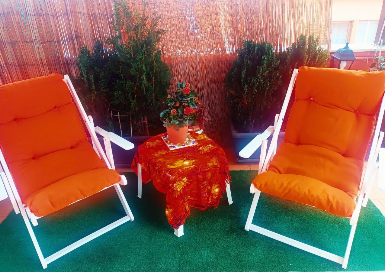 Orangebalestrate Apartment Luaran gambar